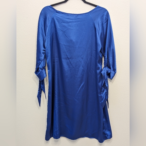 Vertigo Royal Blue Satin Dress NWT - Picture 2 of 5